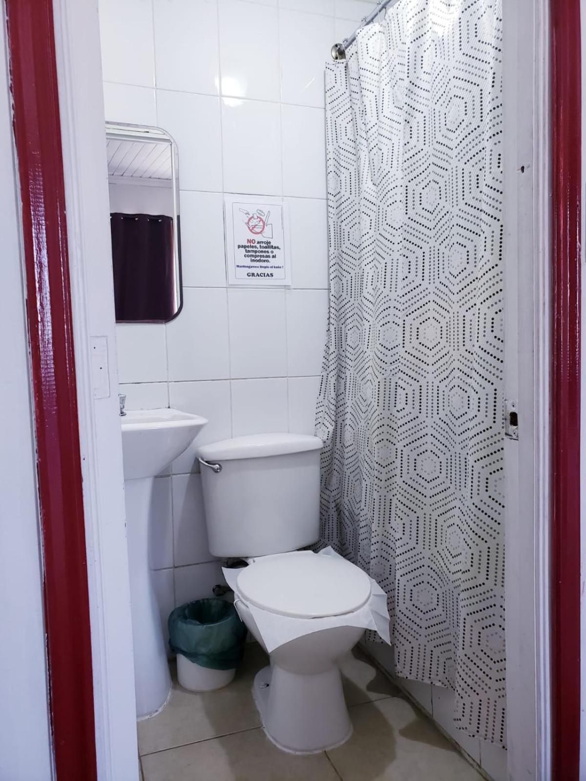 Hostal Arrayan 瓦尔迪维亚 外观 照片